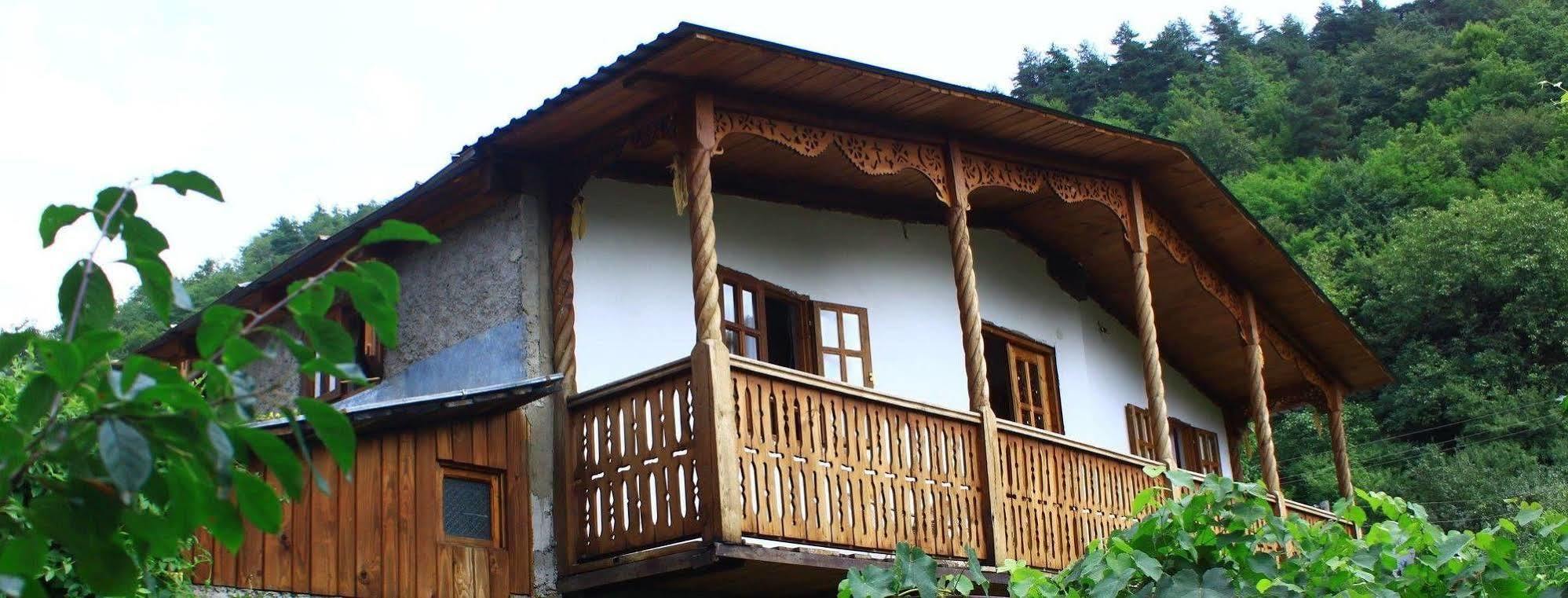 Guest House Gallery Oni Εξωτερικό φωτογραφία